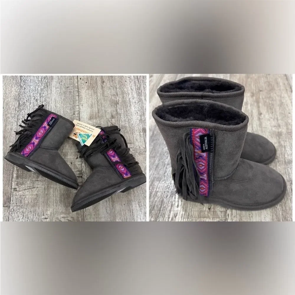 𝅺UGG Koolaburra Kids Side Fringe Boots
